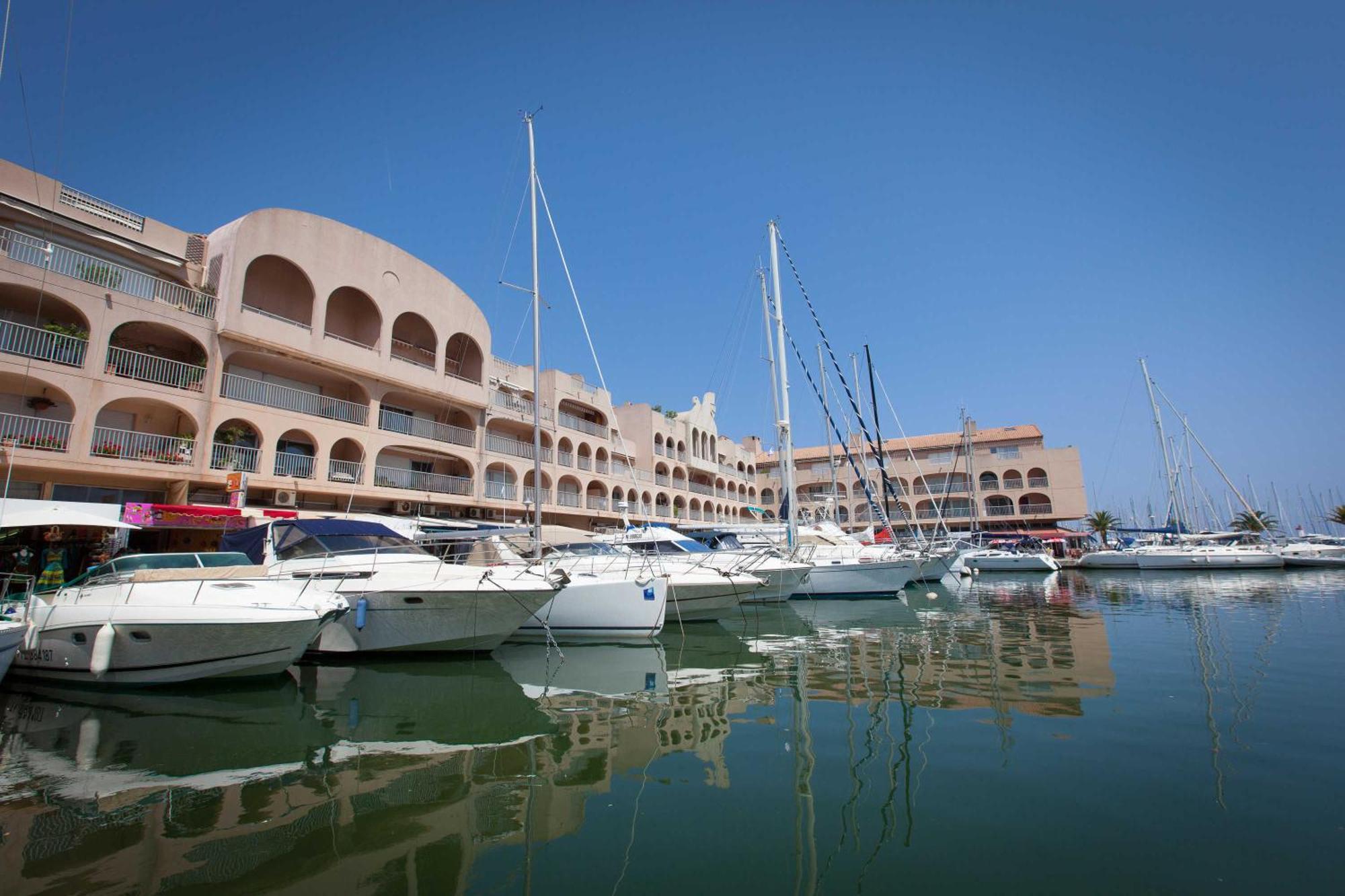 Апартаменты Port De Hyeres L'Etoile Marine Экстерьер фото